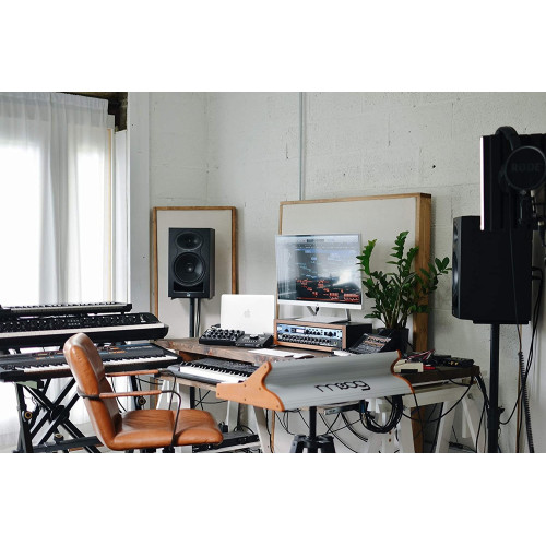 Kali Audio LP-8 8-Inch Powered Studio Monitor (Pair)