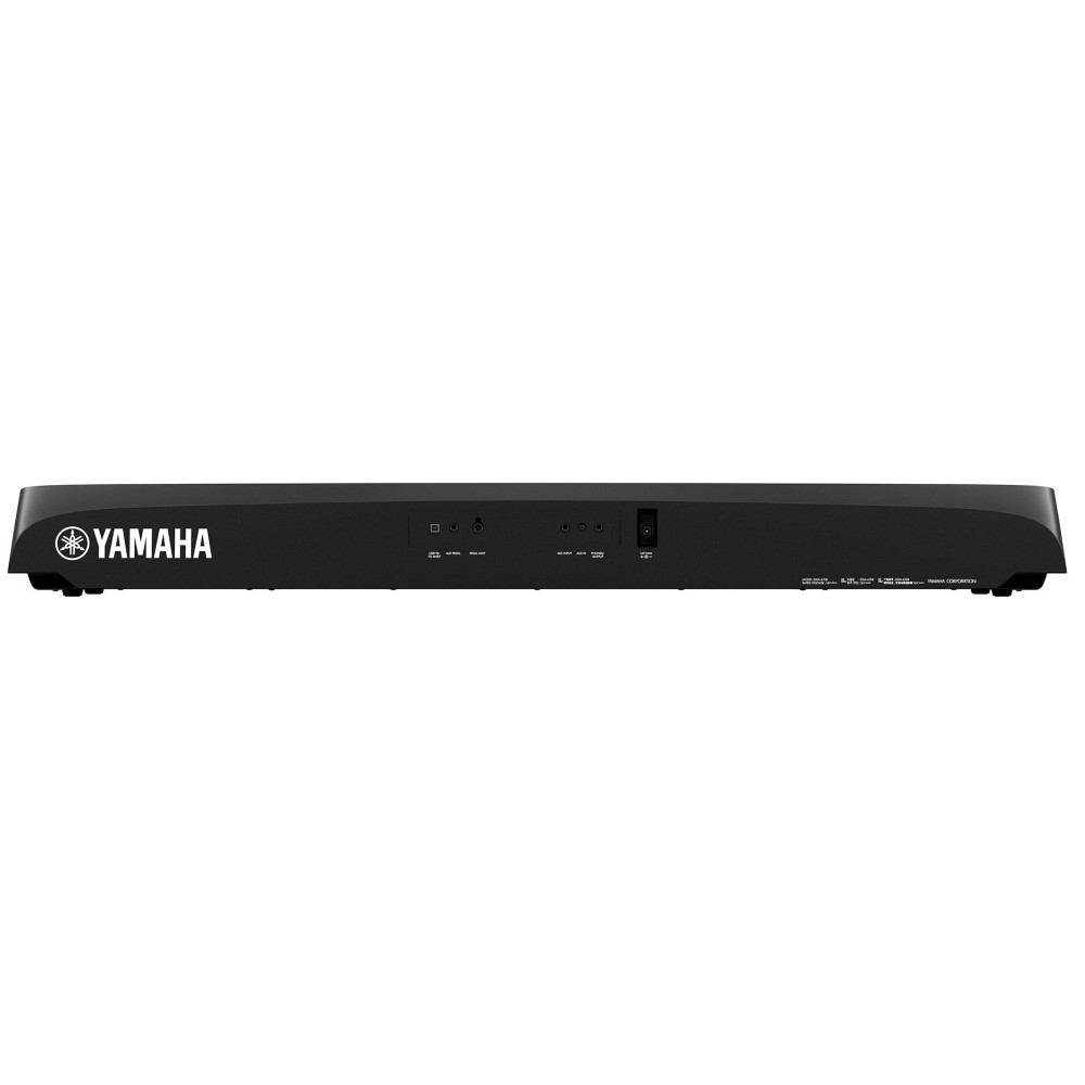 Yamaha DGX-670 88-Keys Digital Piano