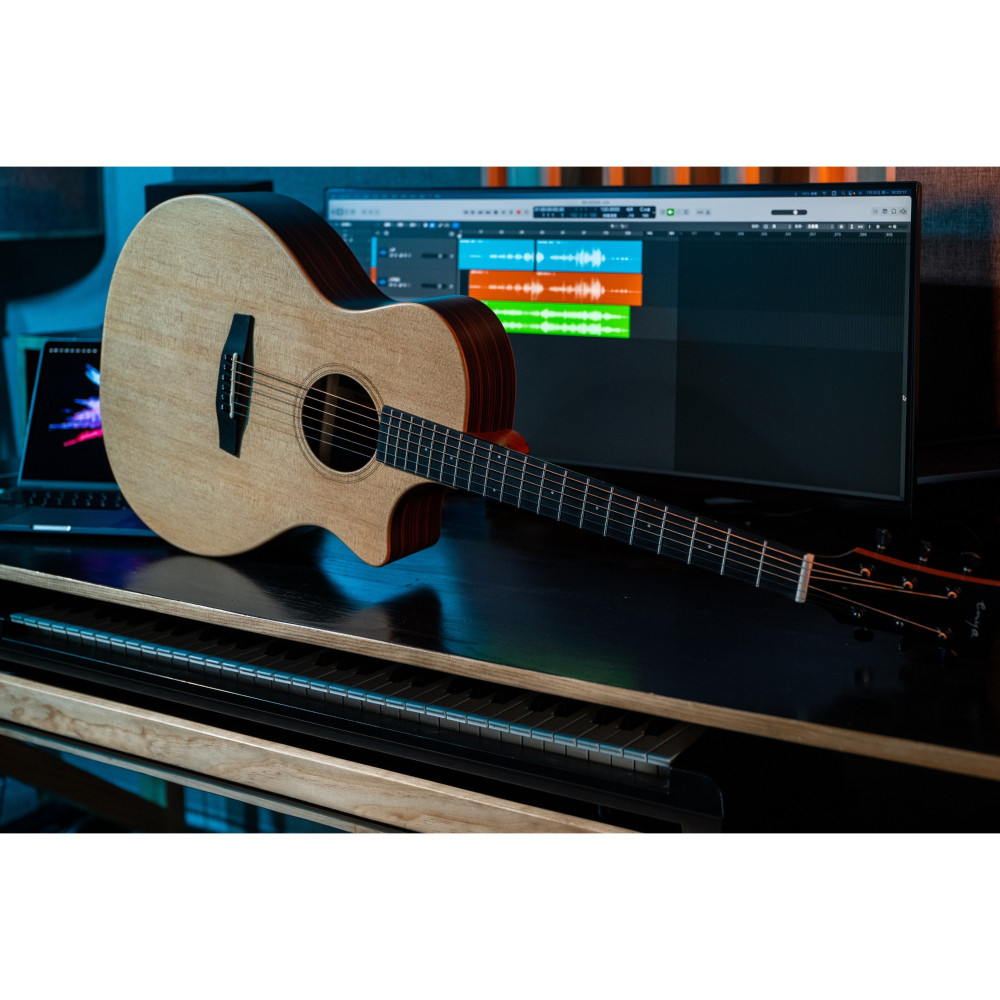 Enya EGA-X1 Pro Cutaway Solid Top Acoustic Guitar | Enya
