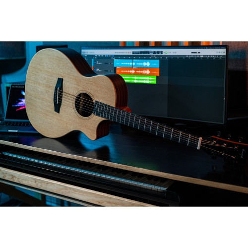 Enya EGA-X1 Pro Cutaway Solid Top Acoustic Guitar | Enya