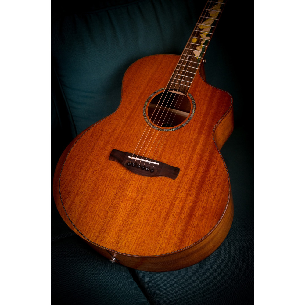 Strydom Stage S140C/S Acoustic Guitar | Hand-Crafted Quality Tone