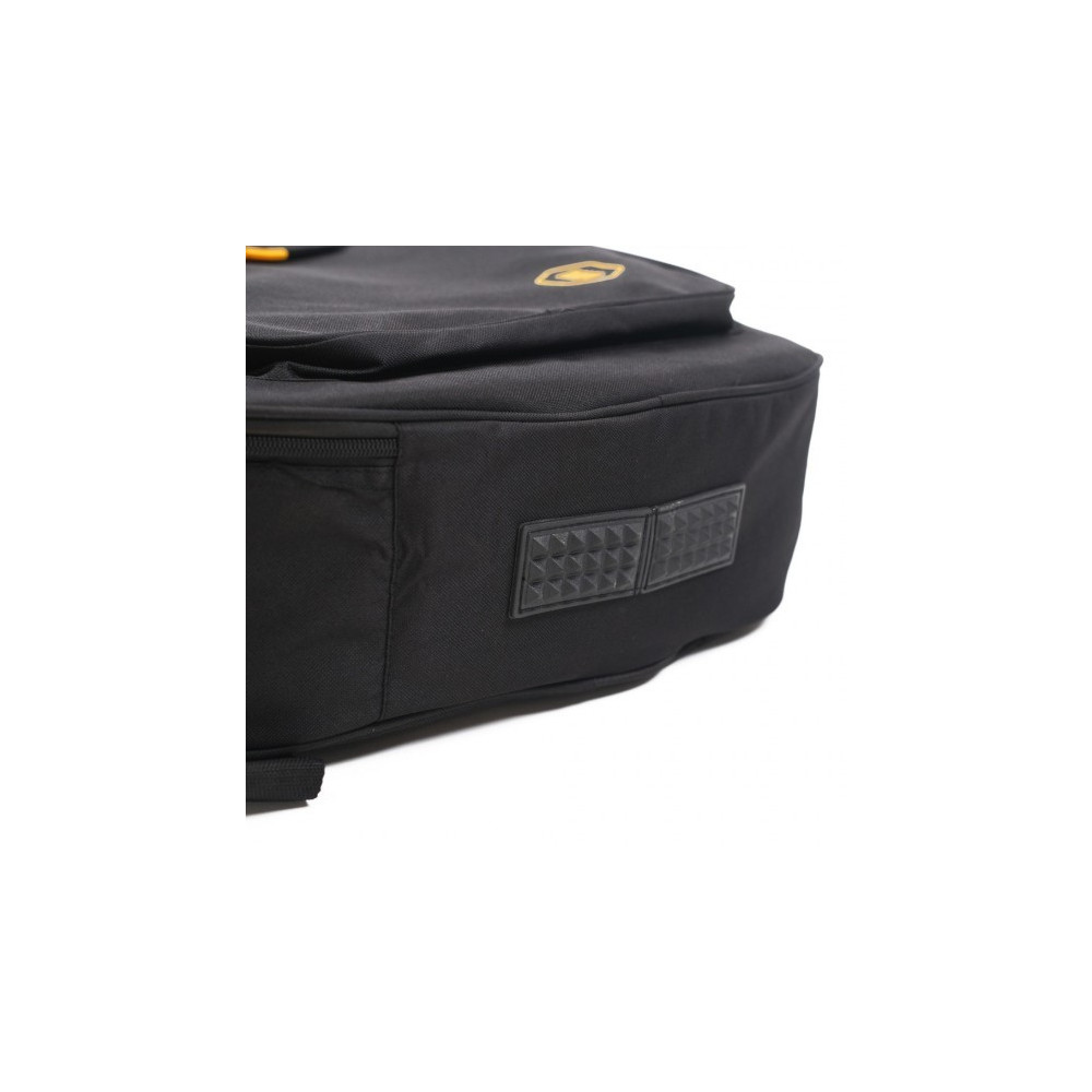 Get Professional Sound Quality with the Hex Hive Series D100M Acoustic Guitar
